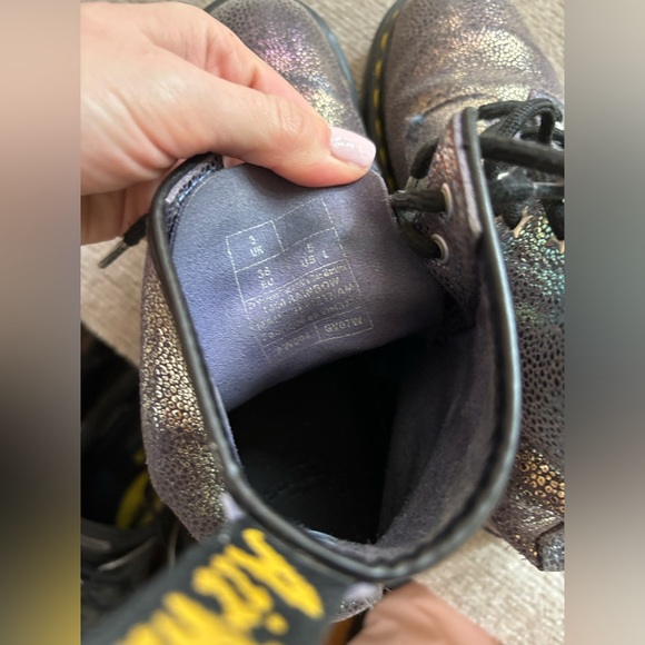 Martens iridescent with stars for girls and soles - Picture 6 of 11